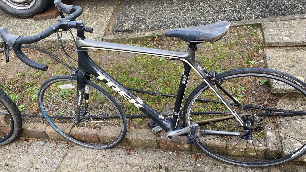 Selection of bikes - Image 3