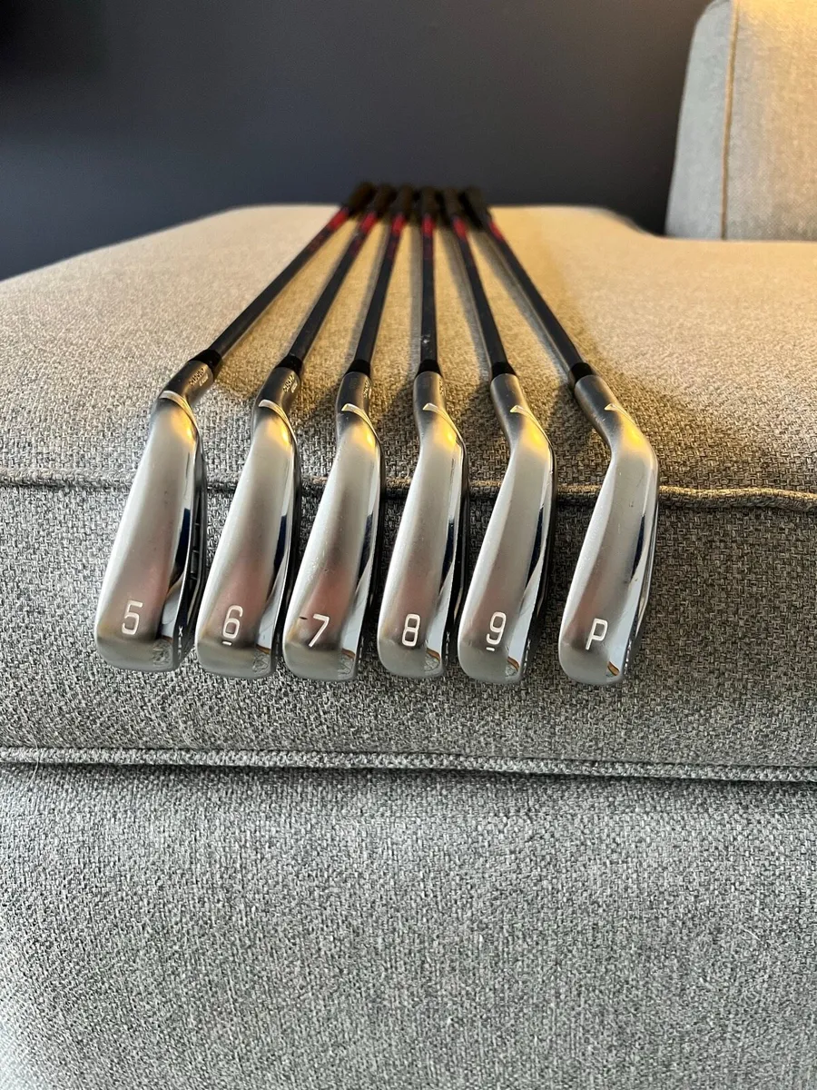 Mizuno JPX 900 Irons - Image 4
