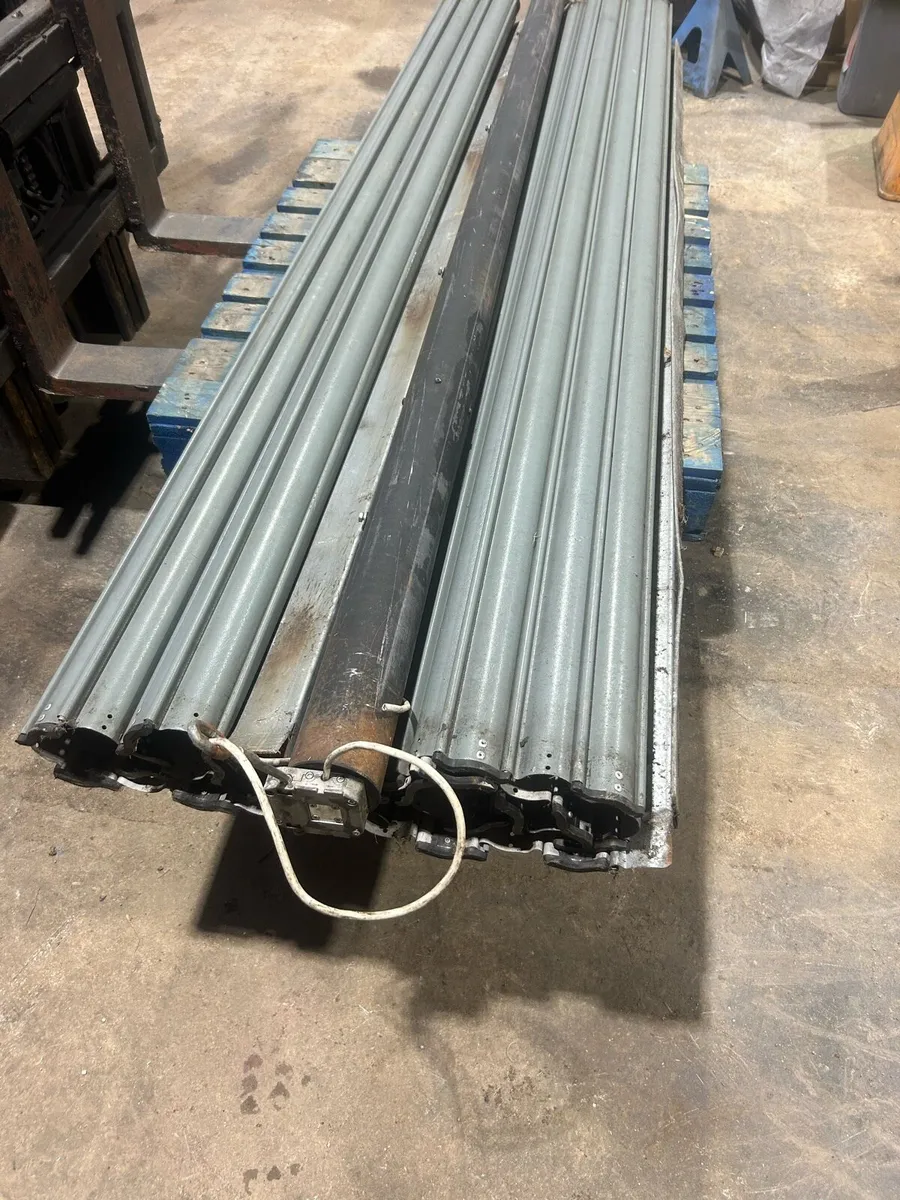 9ft roller door - Image 2
