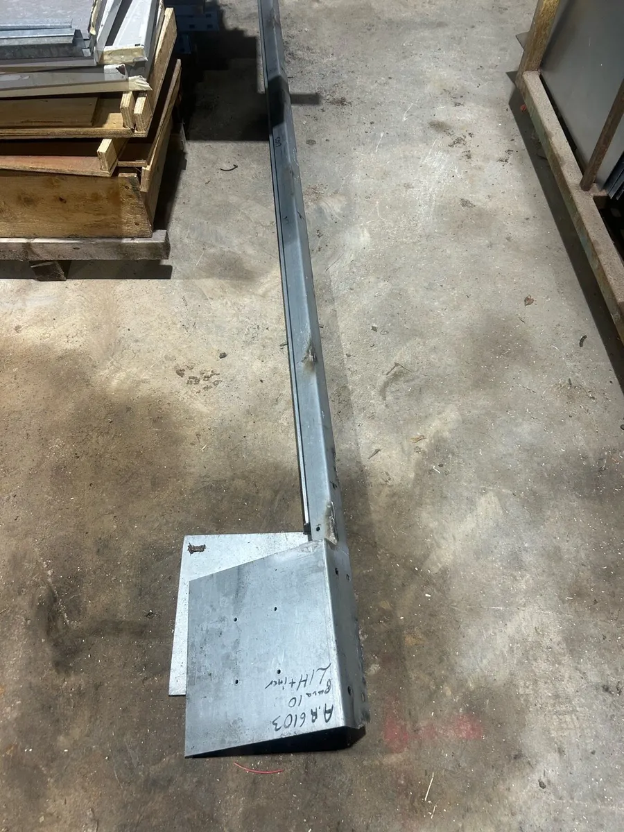 9ft roller door - Image 3