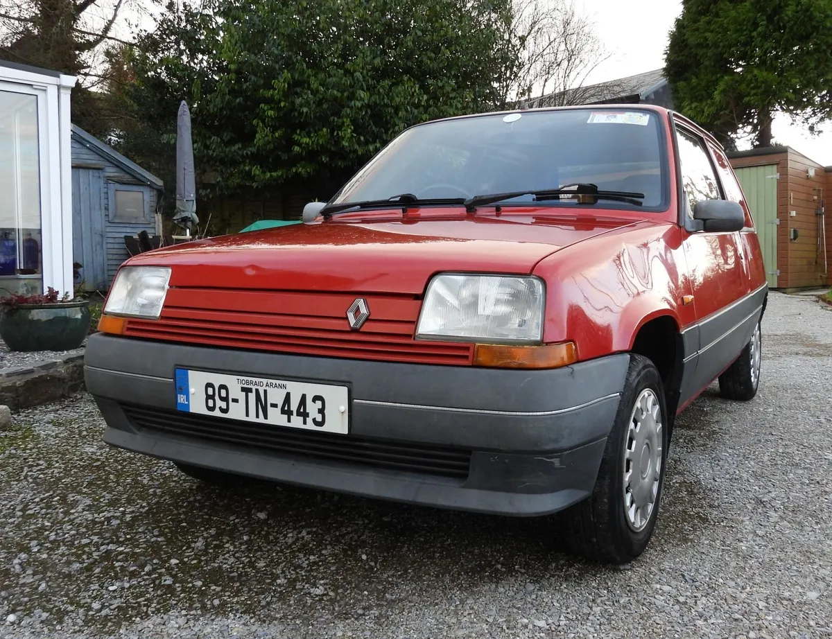 Renault Super 5 SL Van 1989 - Image 3