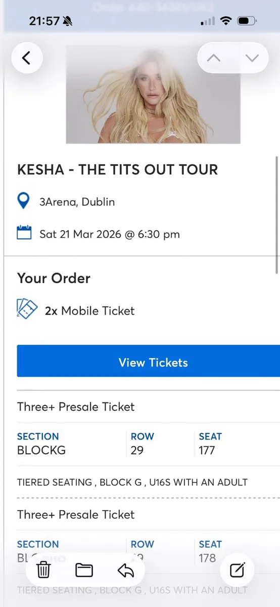 Kesha tickets x2