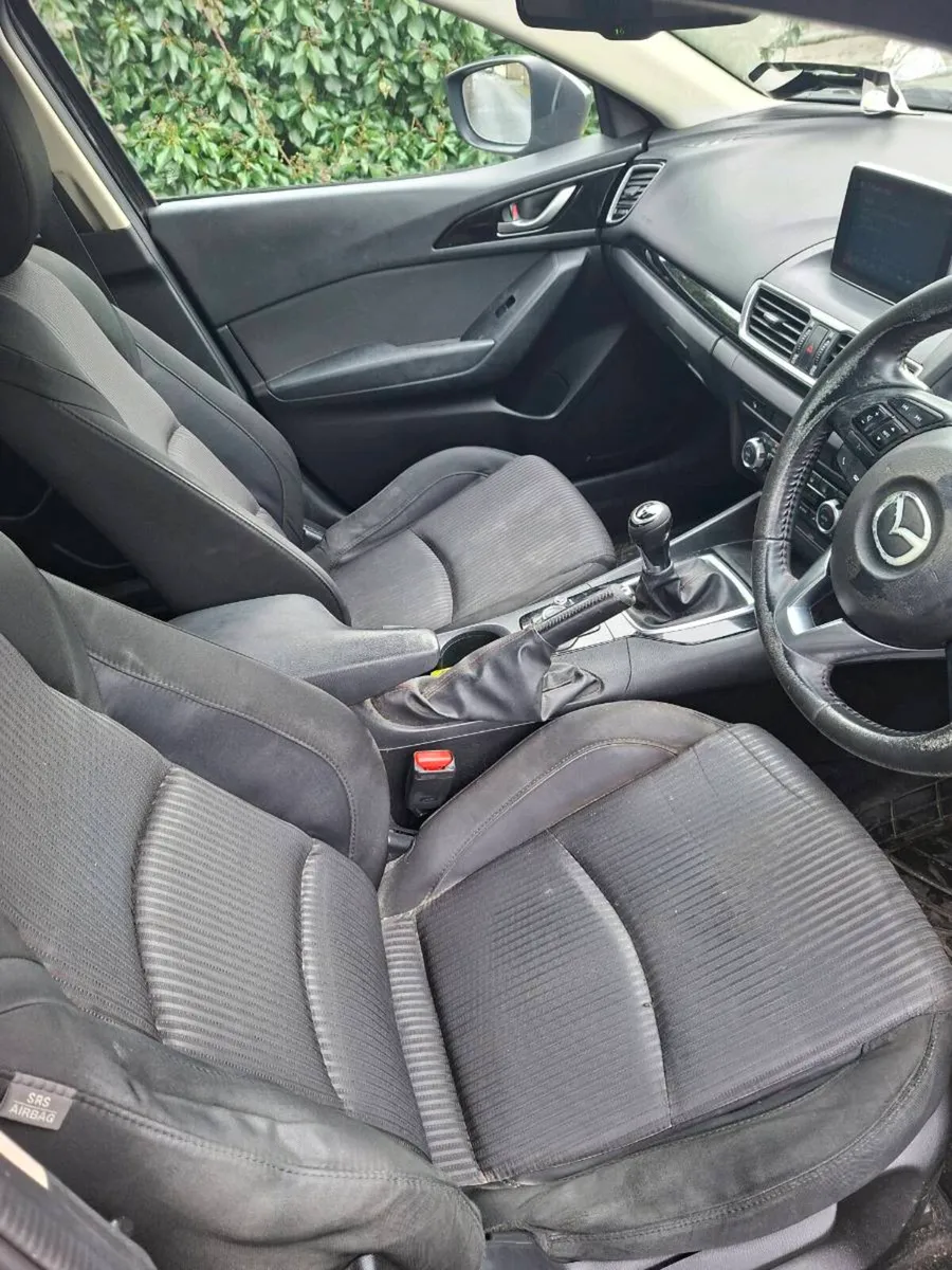 MAZDA 3 2016 1.5 DIESEL - Image 4