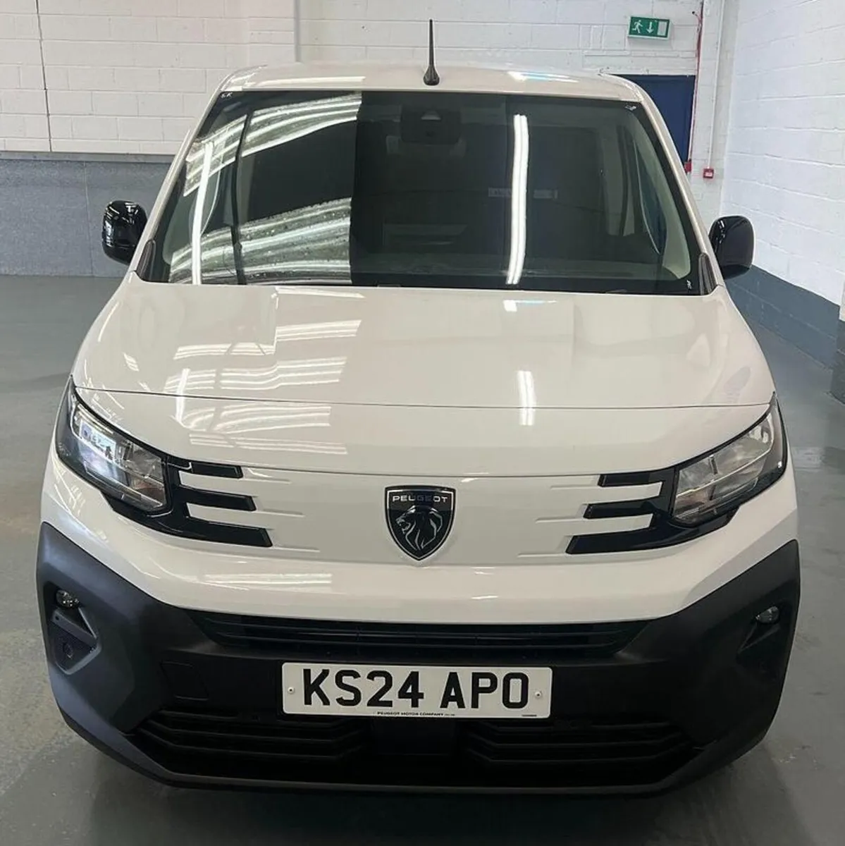 2024 Peugeot Partner Panel Van - Image 1