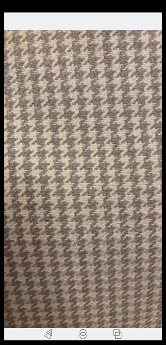 Laura Ashley 2 Seater Couch C/W Front Brass Castor - Image 2