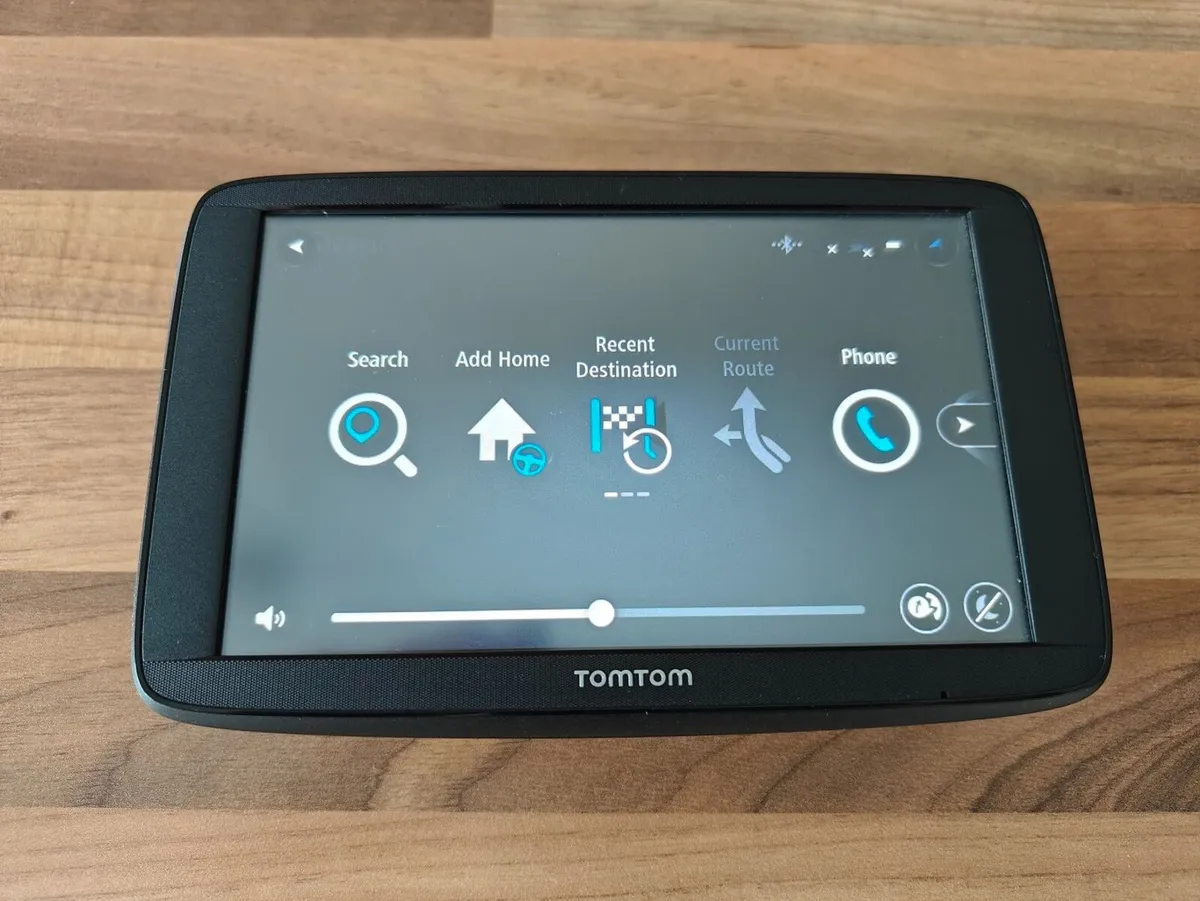 TomTom VIA 62 - 2026 Asia Map + More - Image 3