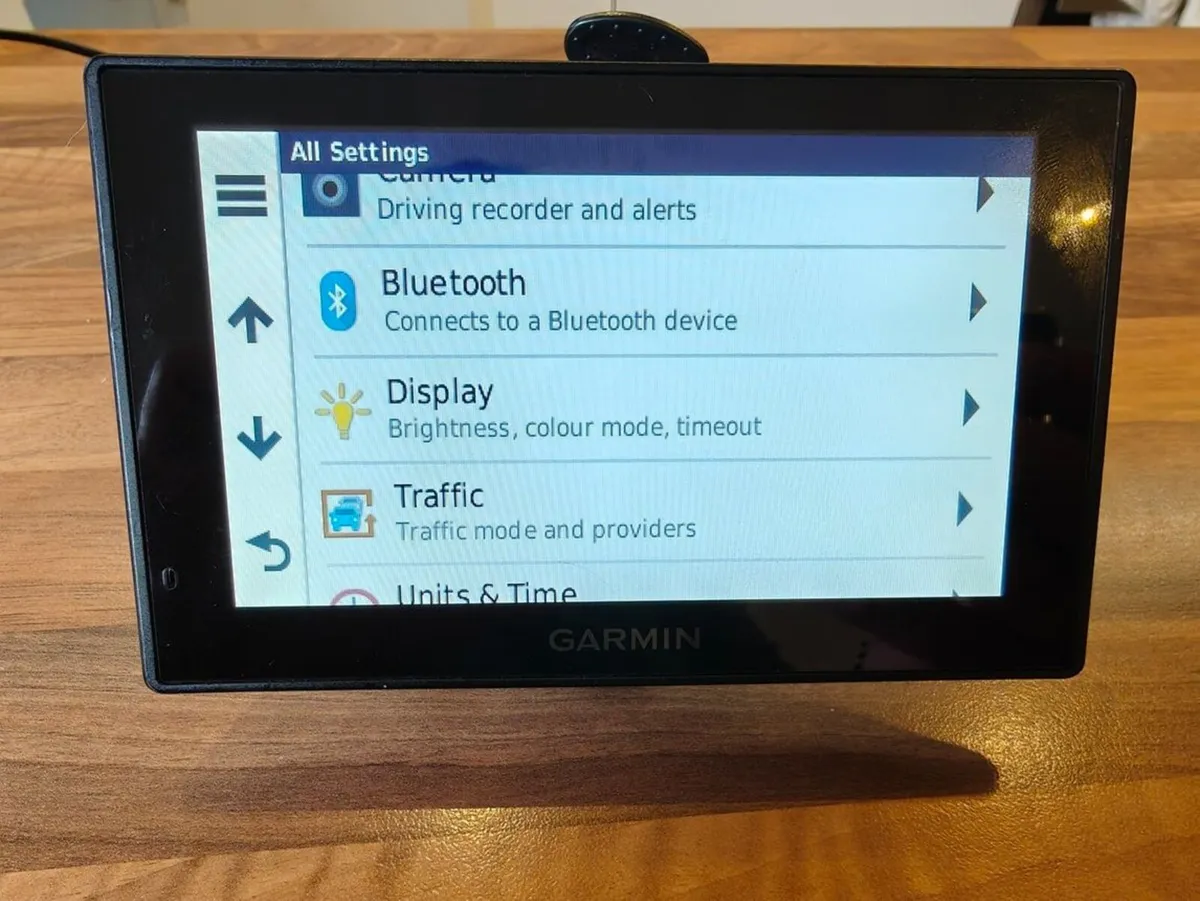 Garmin DriveAssist 50 sat nav with Dashcam - EU - Image 2