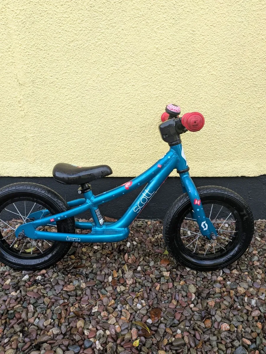 Lightweight balance bike 12" - Image 1