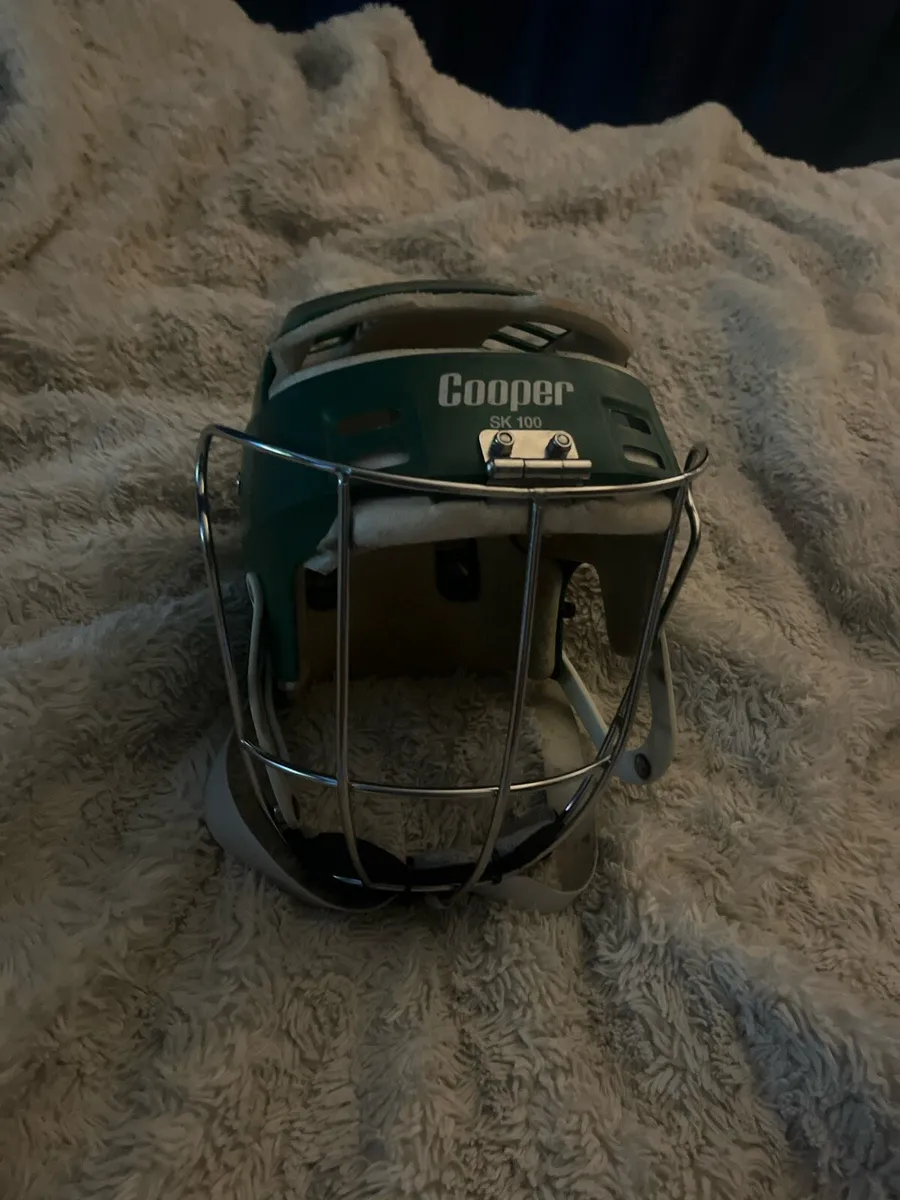 Cooper hurling helmet - Image 1