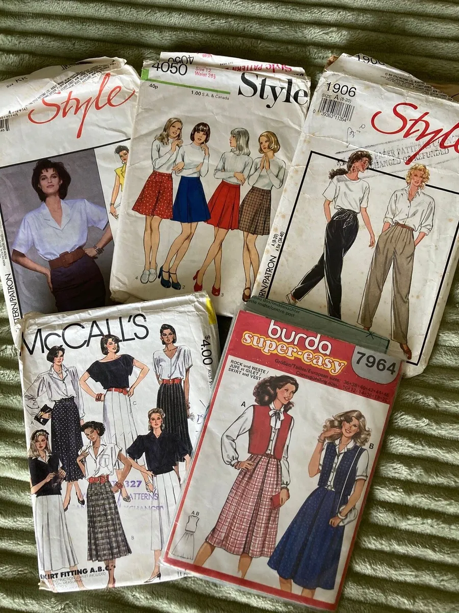 Vintage sewing patterns - Image 2
