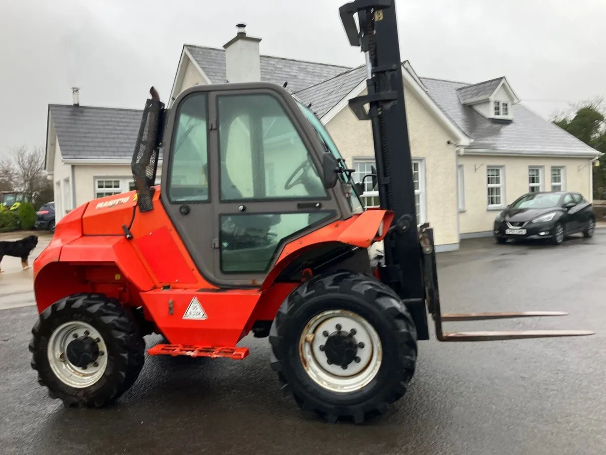 2014 MANITOU FORKLIFT - Image 2