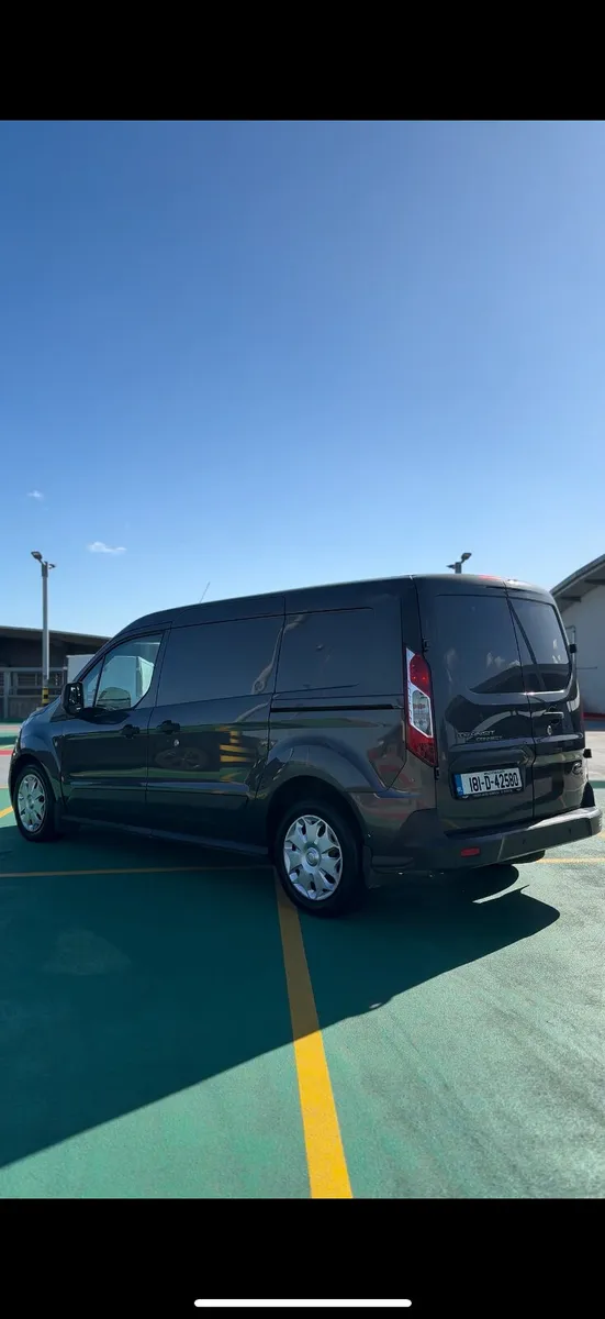 181 Ford Transit Connect 1.4 Diesel - LOW MILEAGE - Image 4