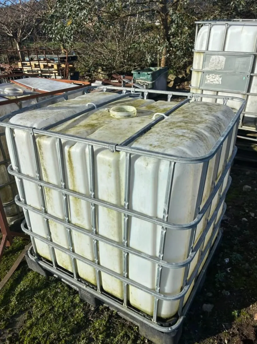 IBC Water Tanks – 1000 Litre Used IBC tanks - Image 3