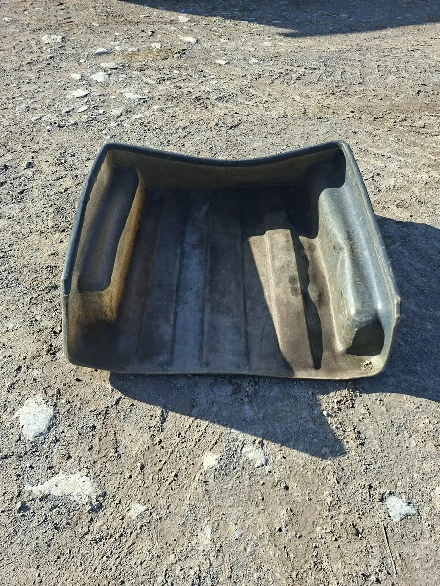 Toyota landcruiser LWB Insert - Image 1