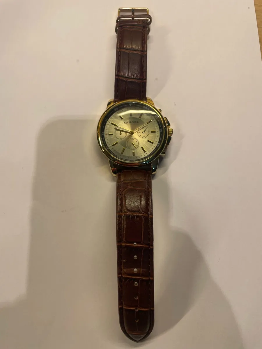 Men’s Watch - Image 3