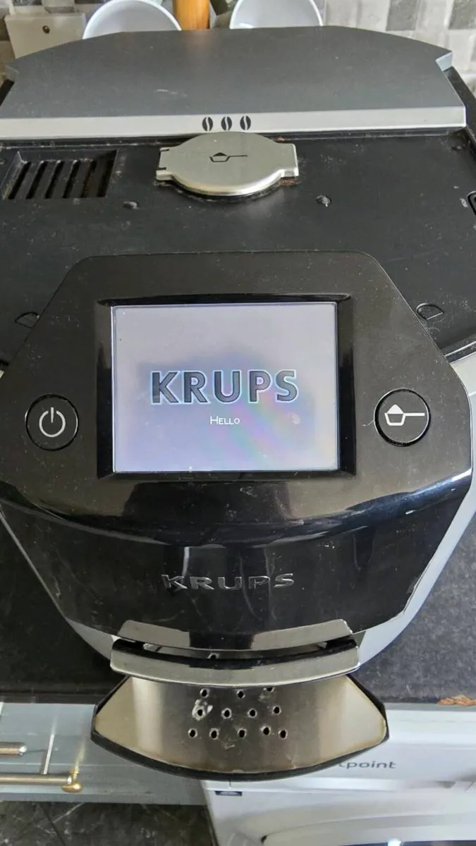 Krups EA907D Fully Automatic Coffee Machine - Image 1
