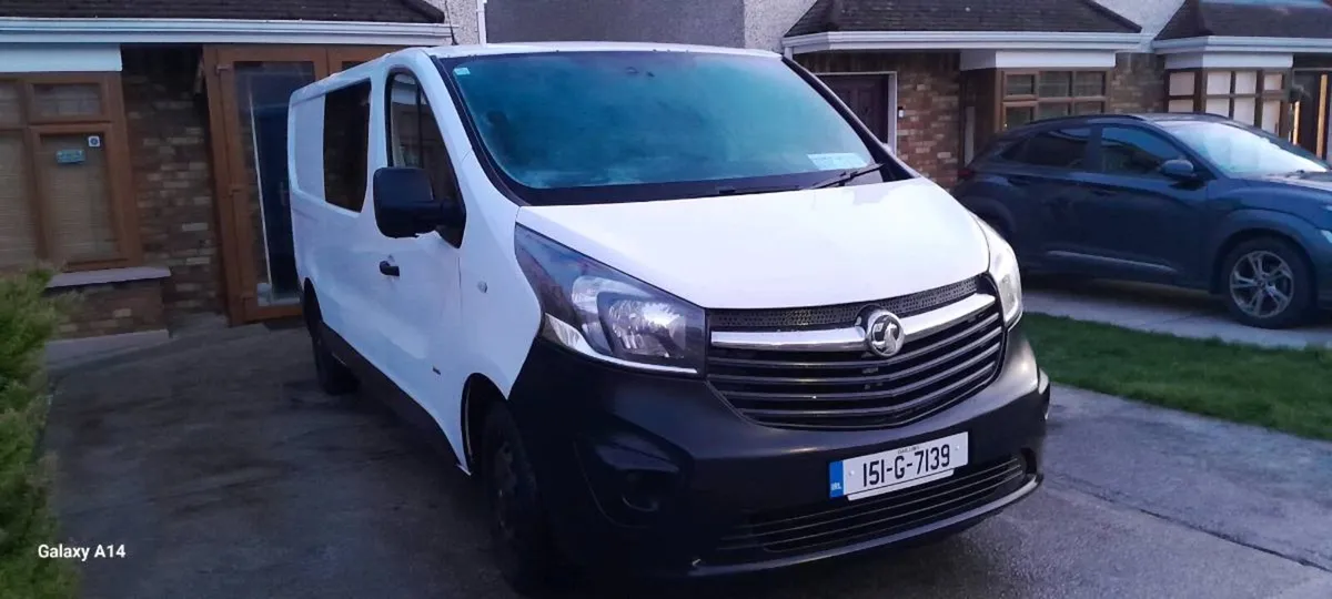 Vauxhall Vivaro Crew Cab Van - Image 1