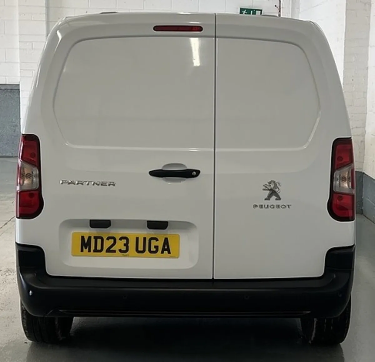 2023 Peugeot Partner Panel Van - Image 3