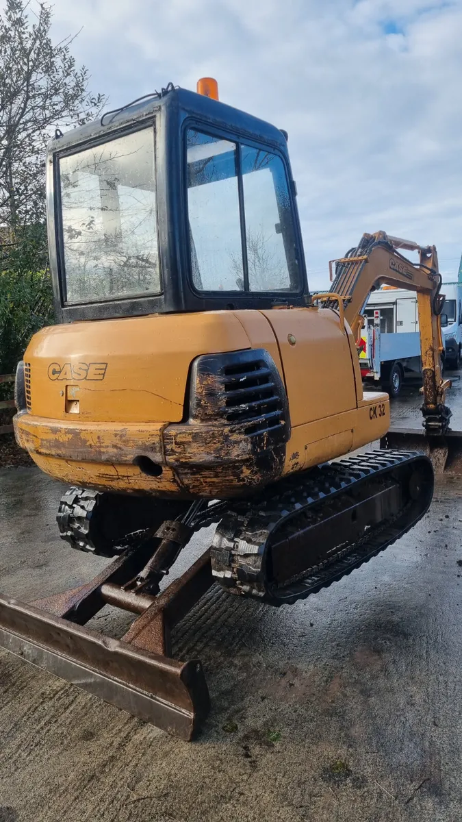 Mini Diggers Wanted!!! - Image 3