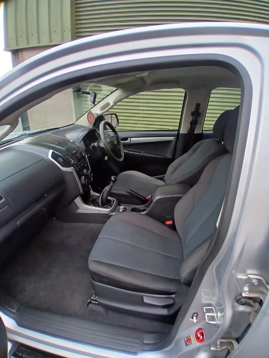 Isuzu D-Max 2013 - Image 3