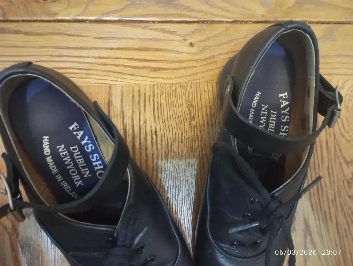 Fays Irish dancing hard shoes - Image 4