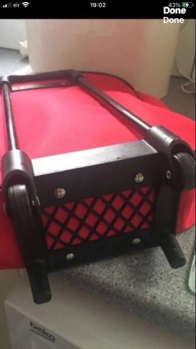 Girls trolley bag €5 - Image 3