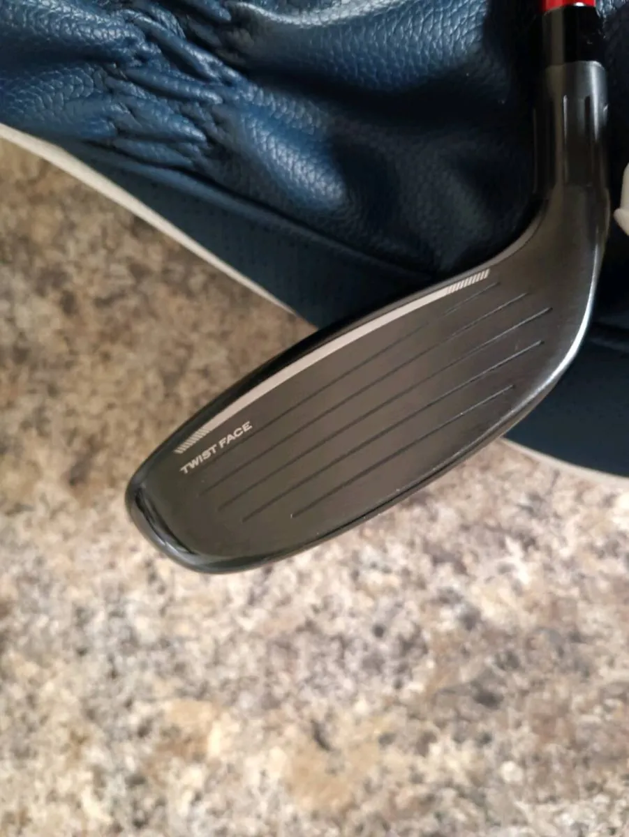 Taylormade Stealth HD 3 Hybrid. New. - Image 4
