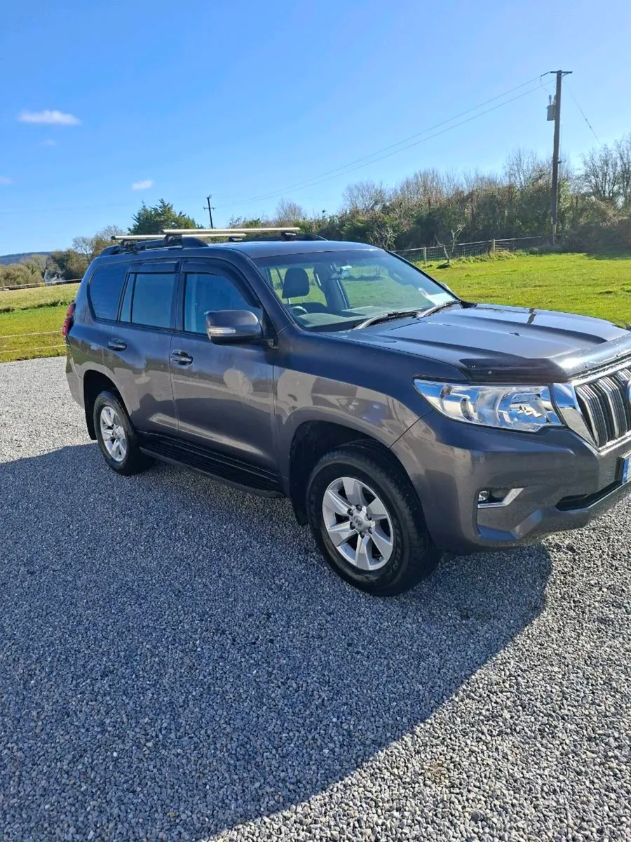 Toyota landcruiser buisness crewcab - Image 2