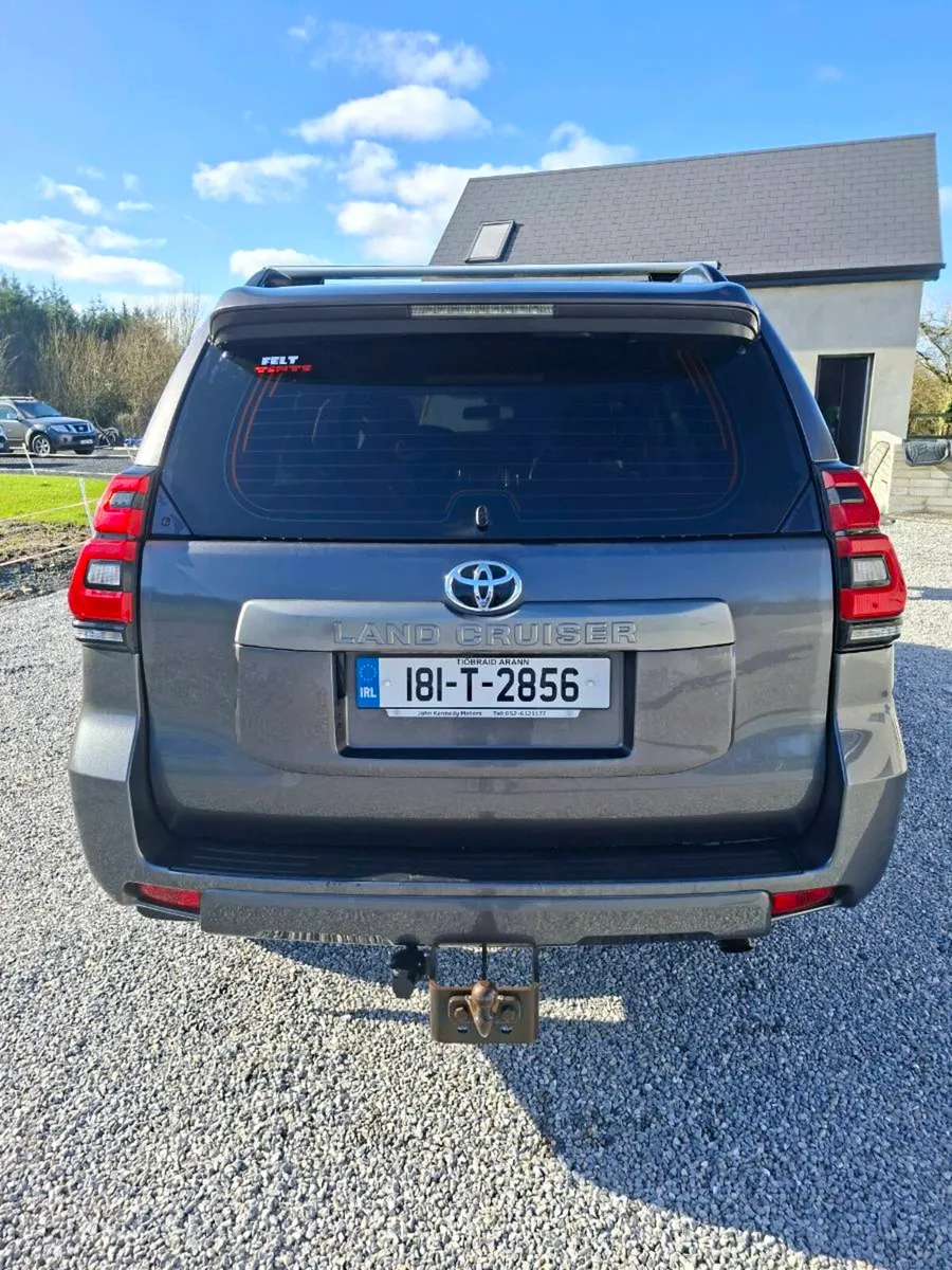 Toyota landcruiser buisness crewcab - Image 4