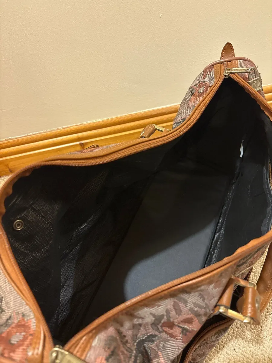 Brown hold-all / weekend bag - Image 2