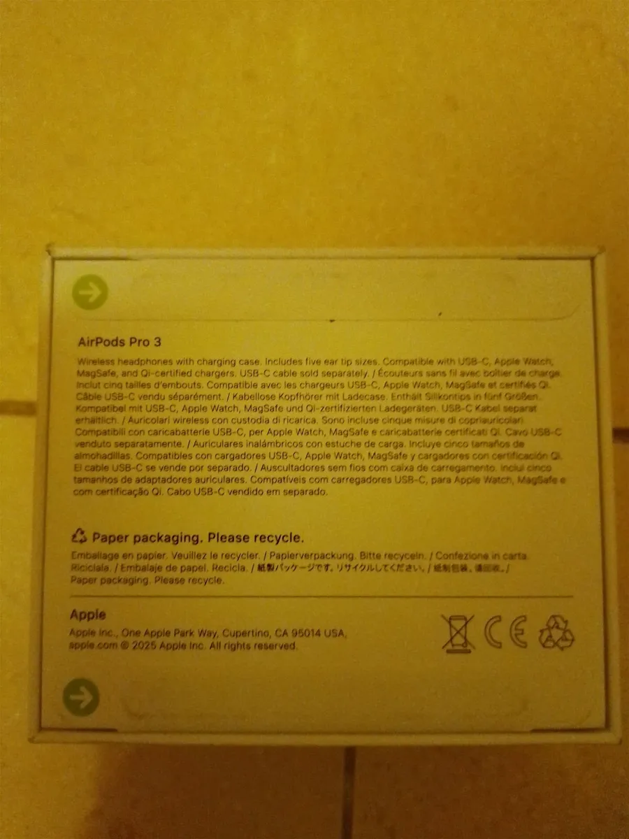 Airpods pro 3 - Image 1