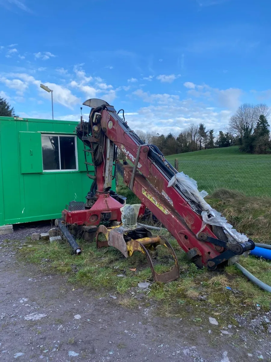 Timber crane - Image 2