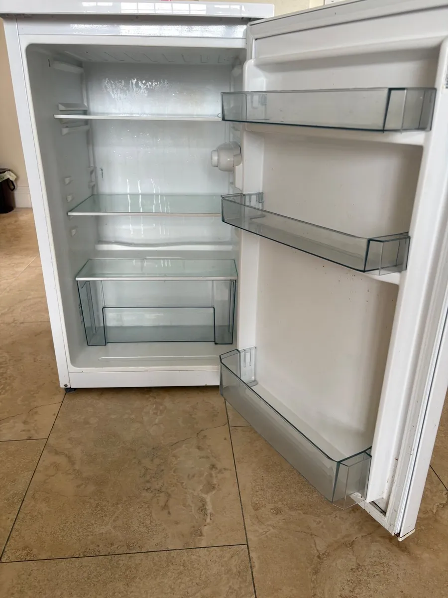 Small Fridge - Image 2