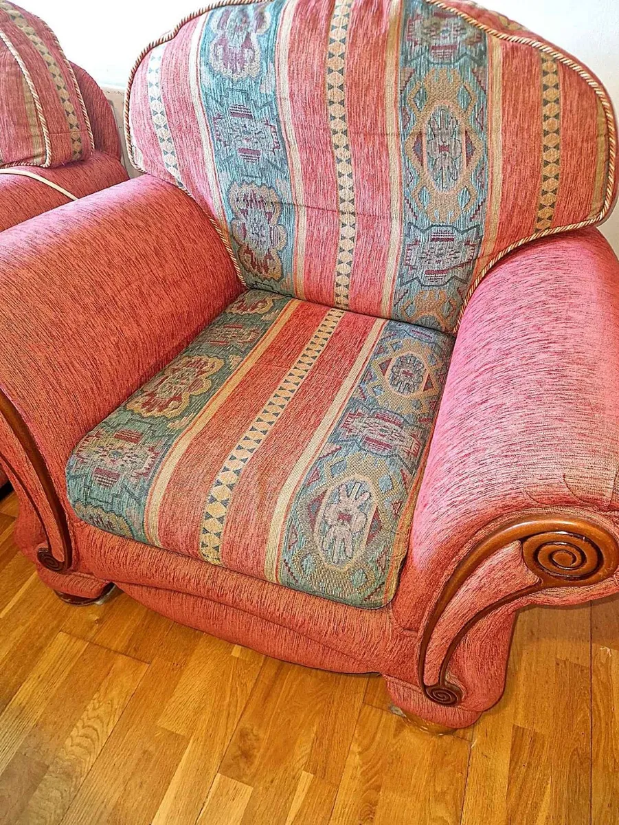 Free Armchairs - Set of 2 - Image 2