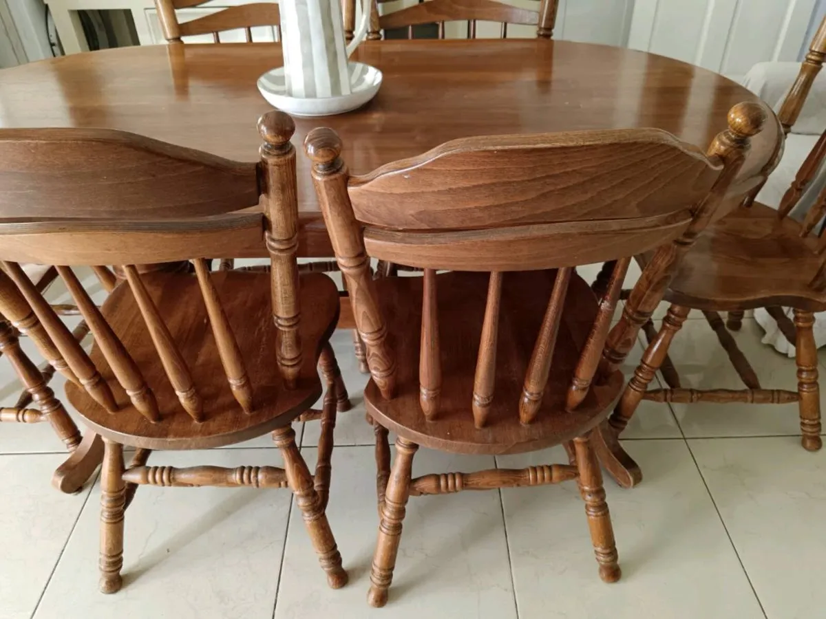 Dinning table and chairs - Image 4