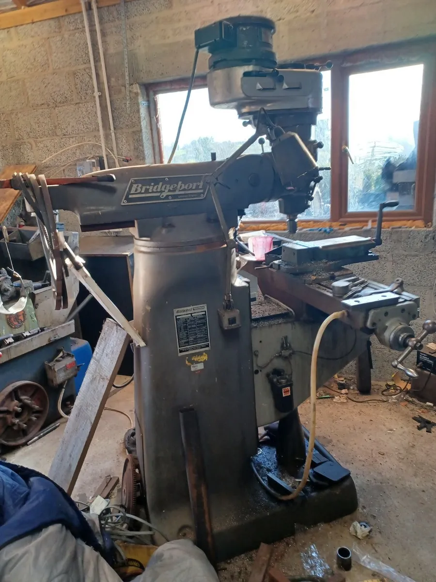 Bridgeport milling machine - Image 2