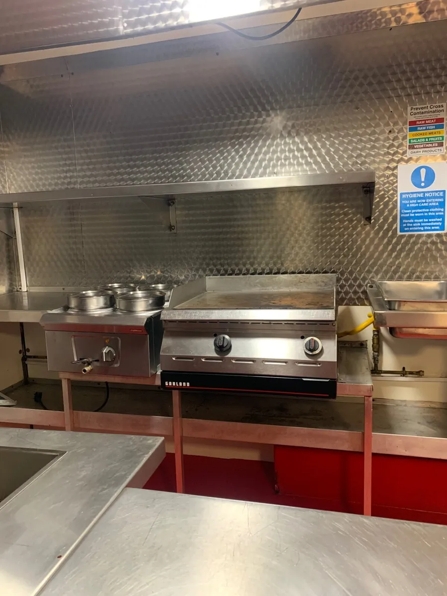 Butlers Catering Trailer/ChipBurger Van/Food Truck - Image 4