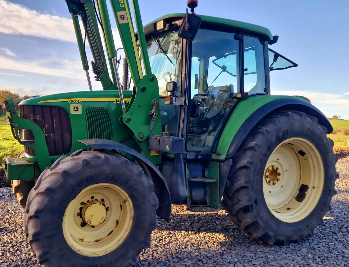John Deere 6320 Tractor only 1600 hours from new - Image 1