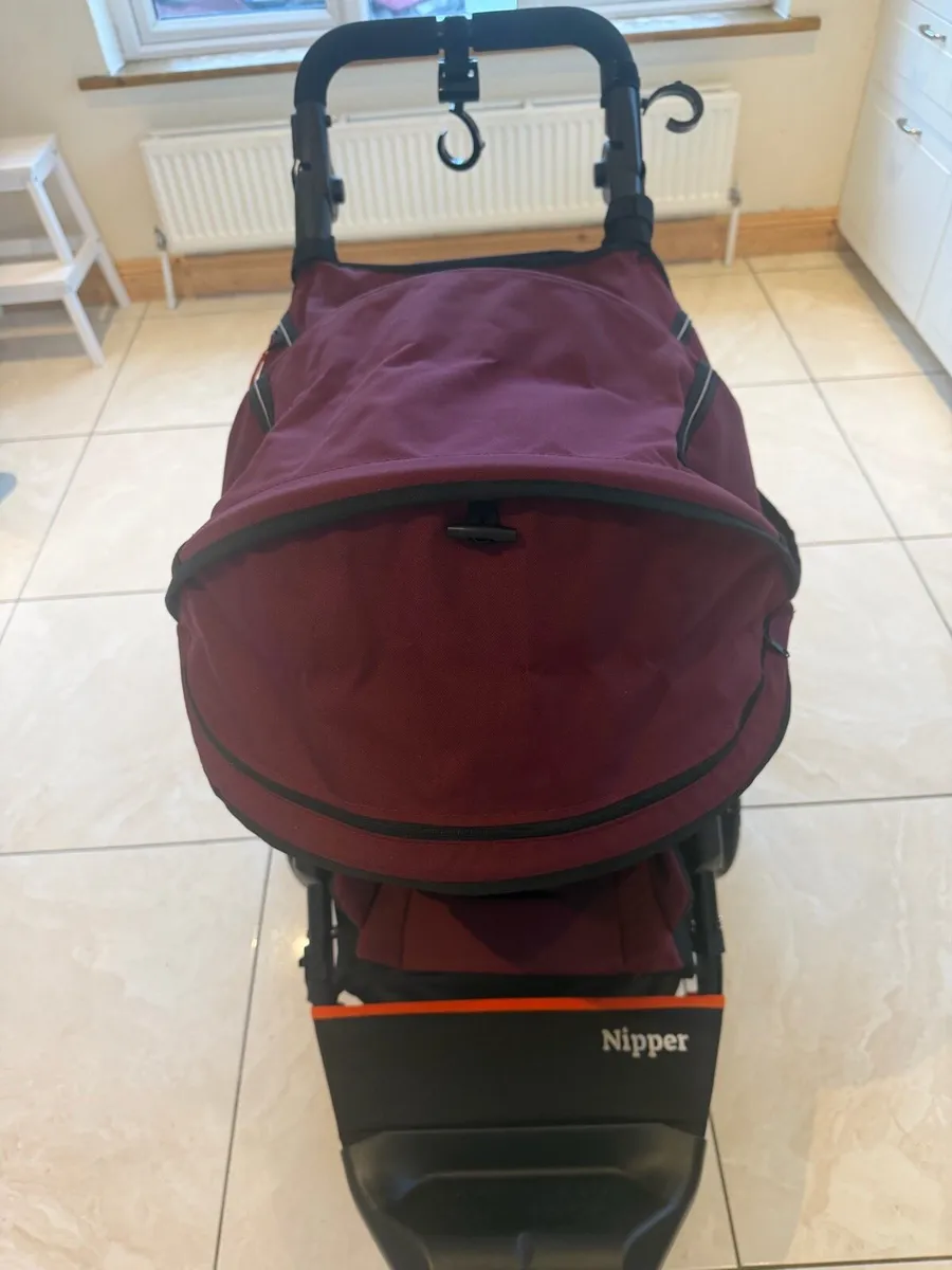 Out n about nipper - Image 2