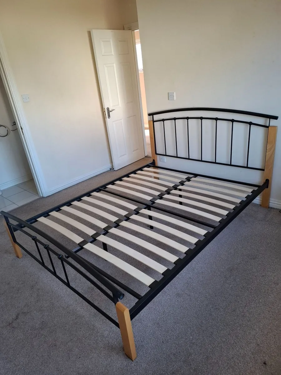 Beds / Lockers / Talbes / Chairs €50   Sale - Image 1