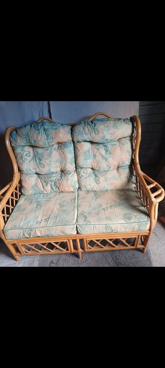 Wicker suite - Image 1