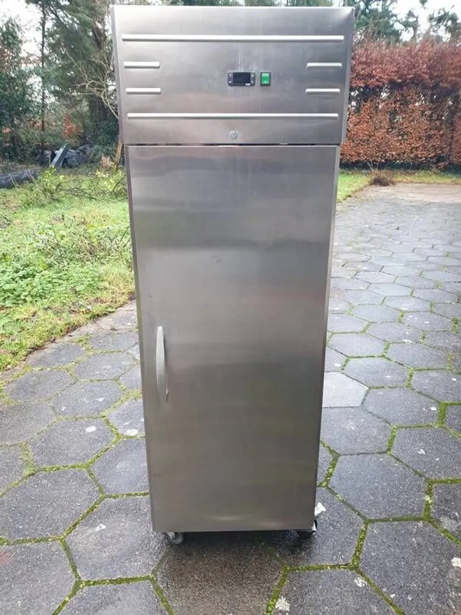 G-Line GUC65 Commercial Fridge - Low Hours, Excellent Condition Quick Sale - Image 1