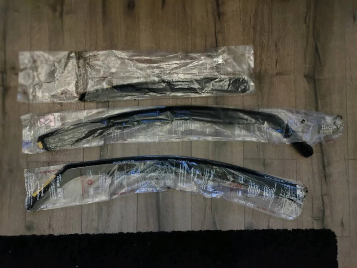 Wind Deflectors - Image 3