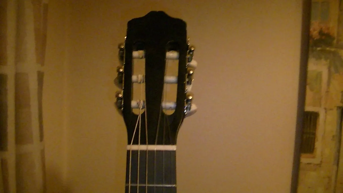 Sheffield Classical Guitar - Image 4