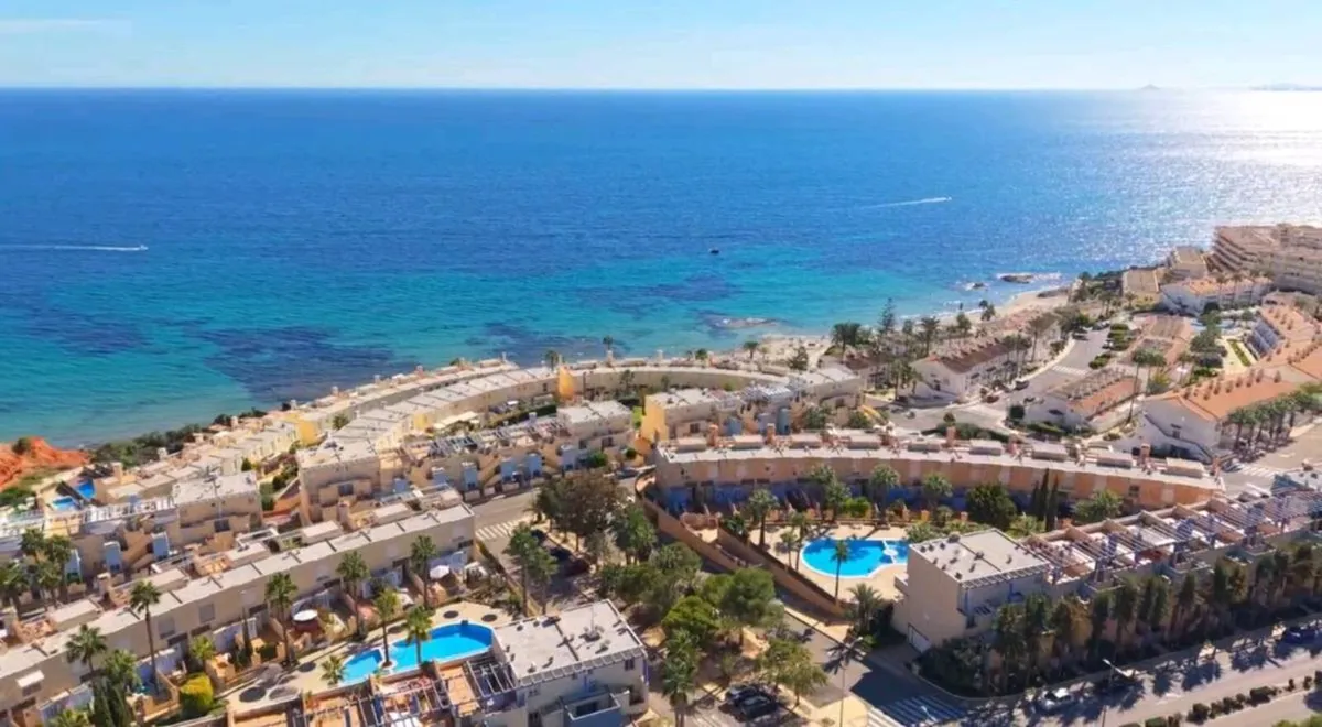 Cabo Roig, Spain 3 Bed villa - Image 4