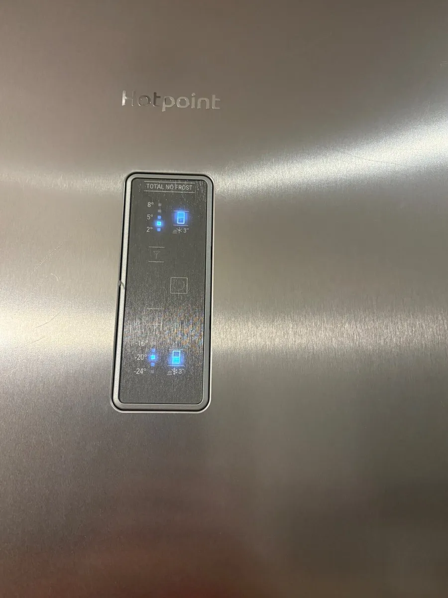 Fridge freezer - Image 3