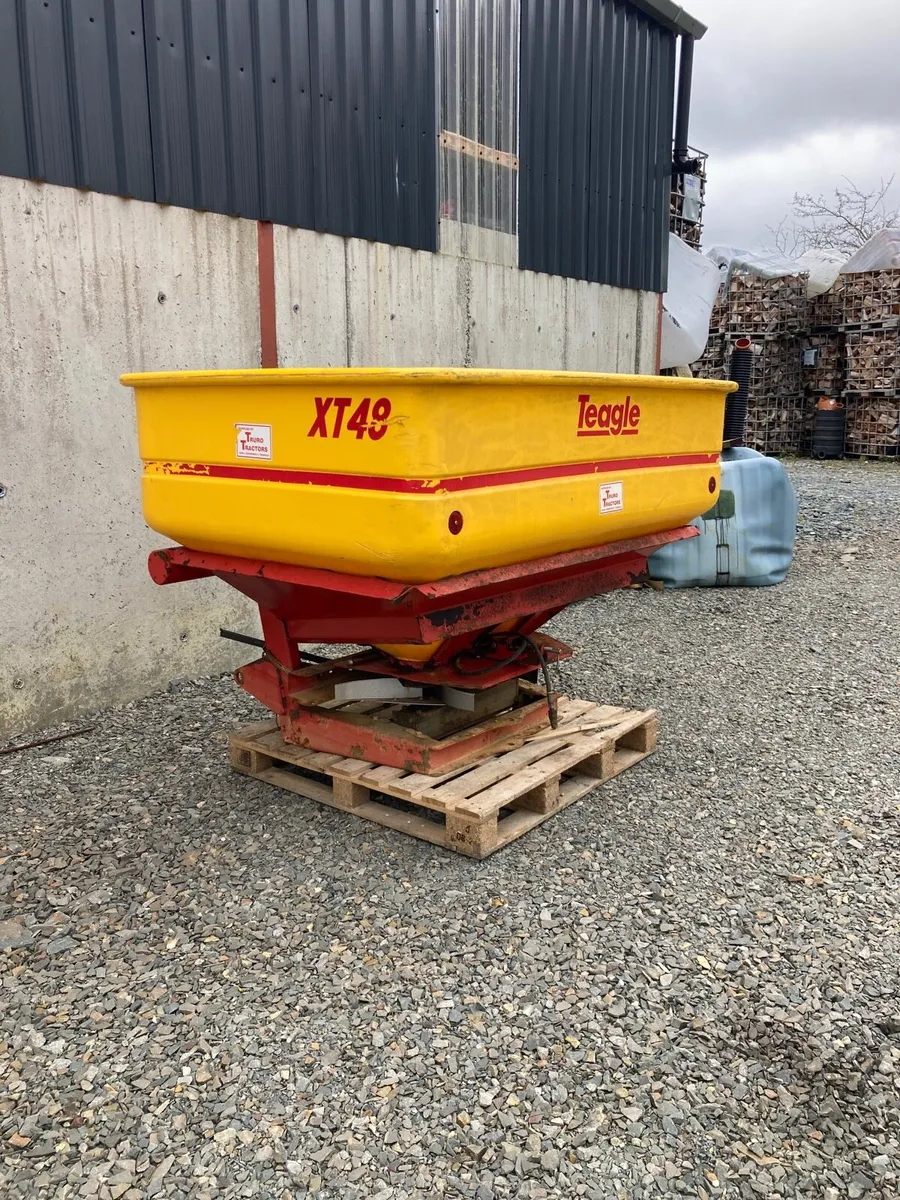 fertiliser Sower - Image 1