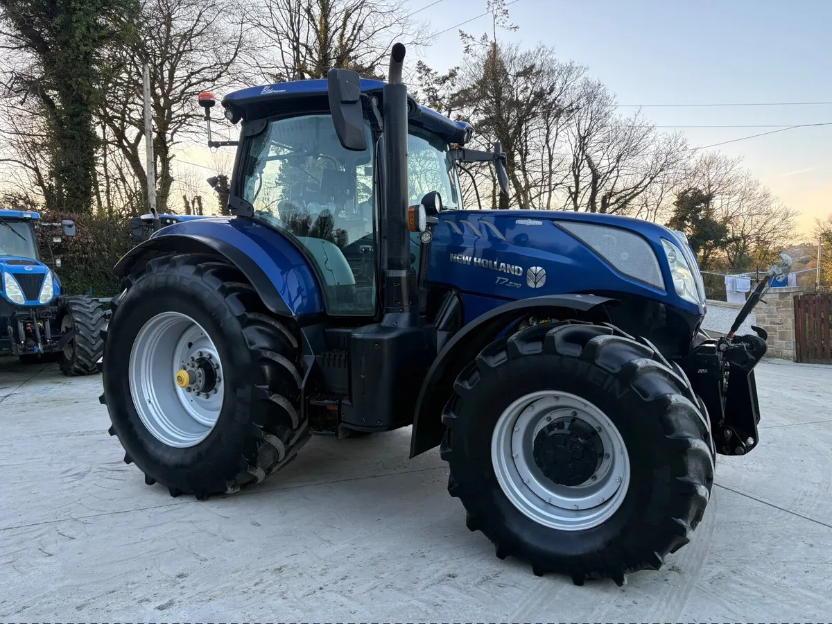 2021 New Holland T7.270 Bluepower **MINT*** - Image 1