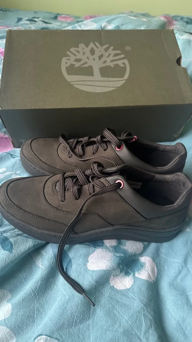New timberland shoes - Image 1