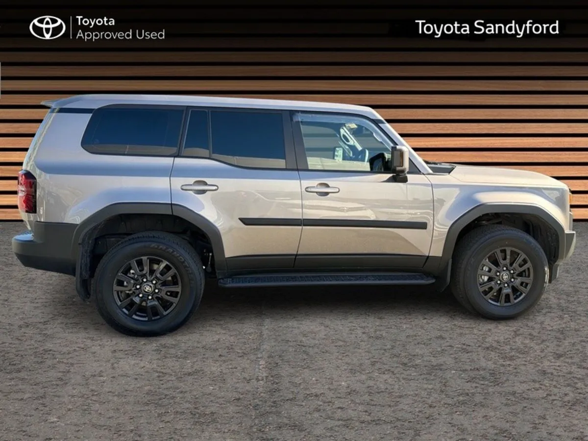 Toyota Land Cruiser LANDCRUISER 2.8 COMMERCIAL AUT - Image 3